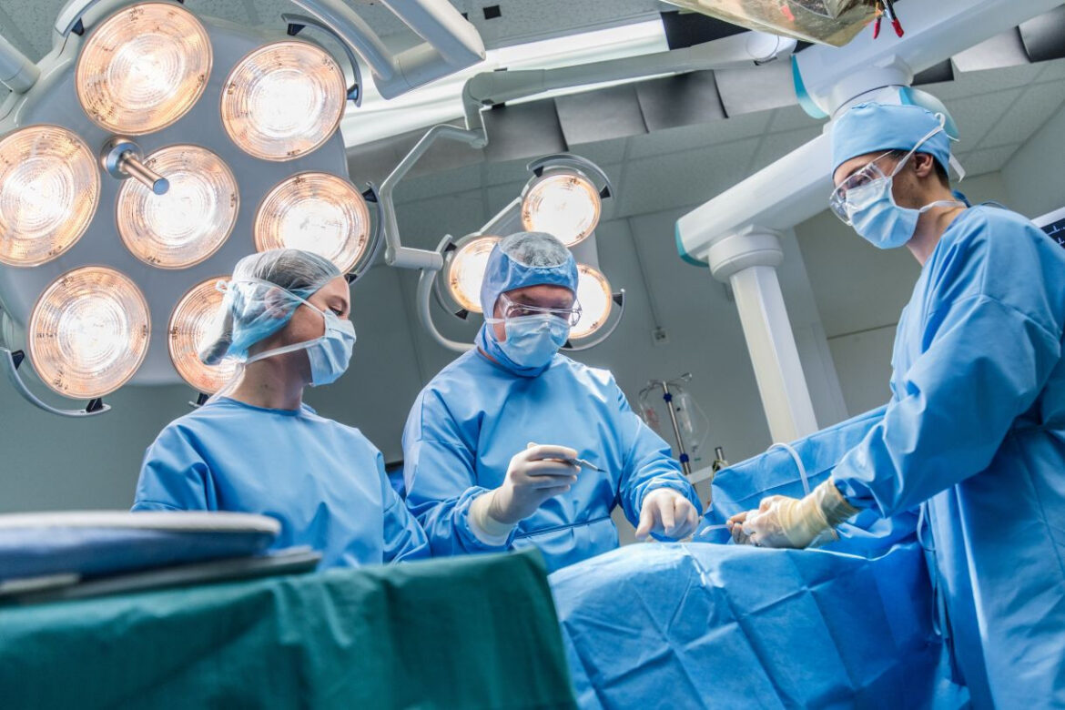 Cedars Sinai Achieves Record Liver Lung Transplants.jpg