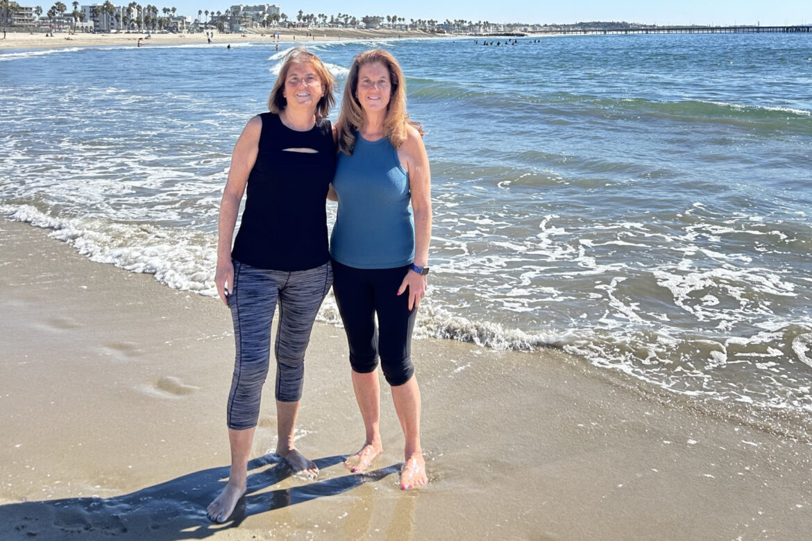 Woman Donates Kidney to Identical Twin.jpeg